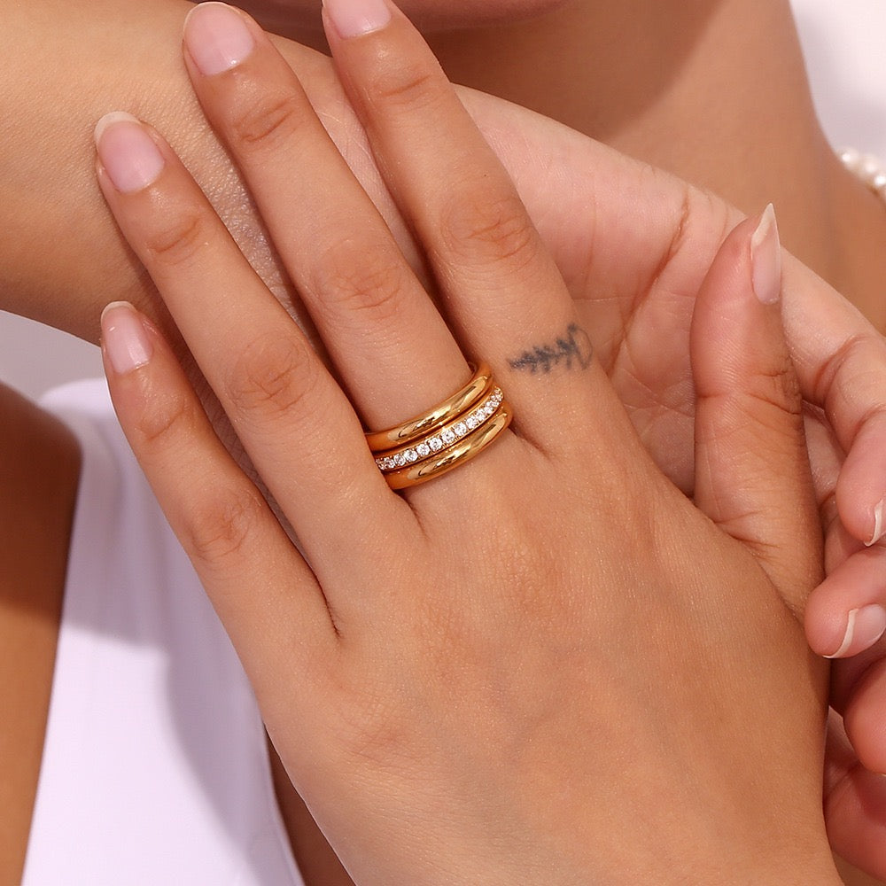 18K Gold-Tone Zircon Stacking Rings Set for Mom – 3-Piece Stainless Steel Ring Set