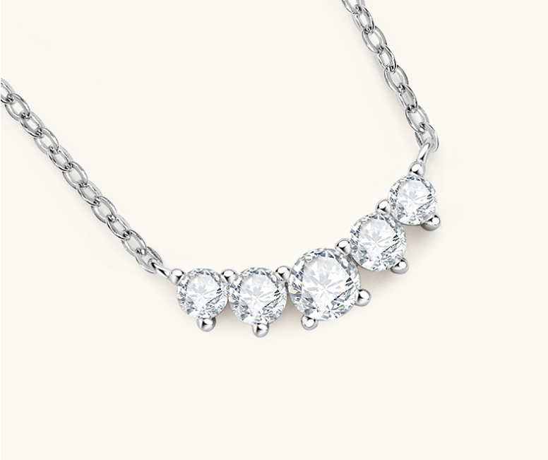 Custom GRA Moissanite Lab-Diamond Bezel Hearts Chrome Necklace Plated Gold 925 Silver For Women Cushion Cut Daily Wear